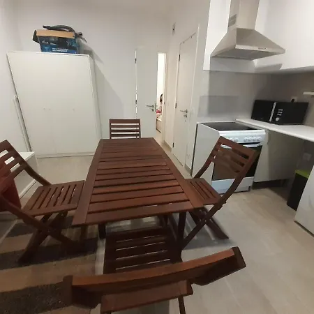 Ground Floor Arroios Flat *